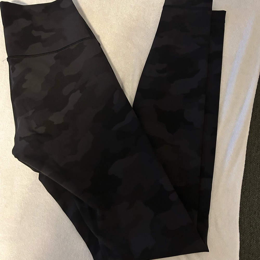 Lululemon Dark Camouflage Leggings